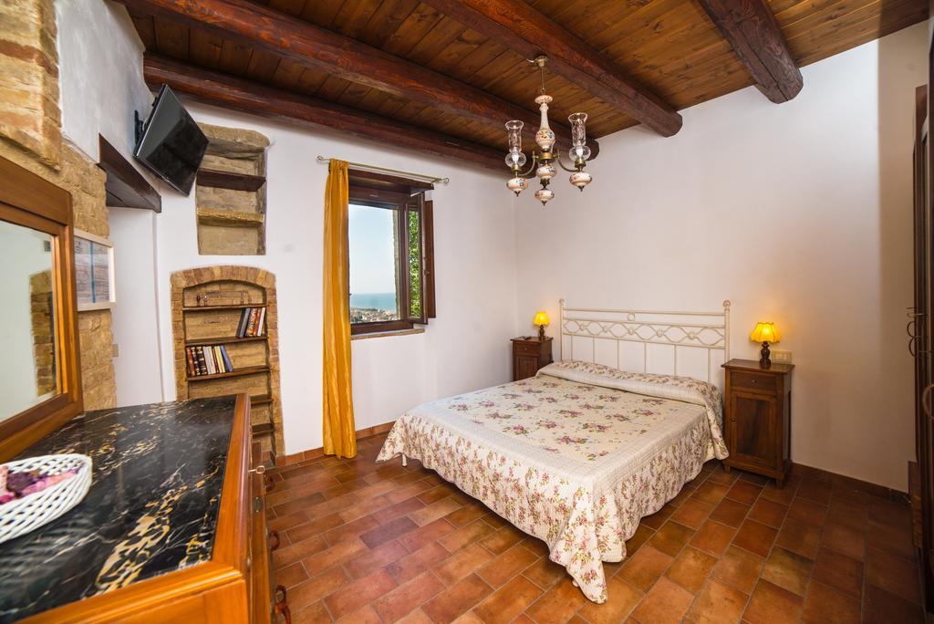 Bed & Breakfast Borgo Marano *